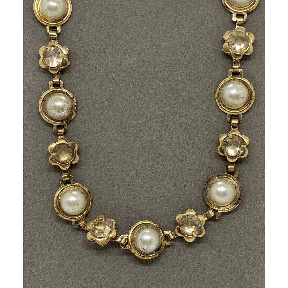 Fashion Gold Metal 34” Chain Necklace Plastic White Beads Rhinestones Estate - Picture 8 of 10